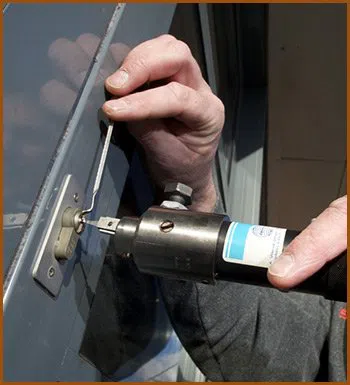 Interstate Locksmith Shop Houston, TX 713-357-0764 Interstate Locksmith Shop Houston, TX 713-357-0764 - 11-commercial-locksmith-service