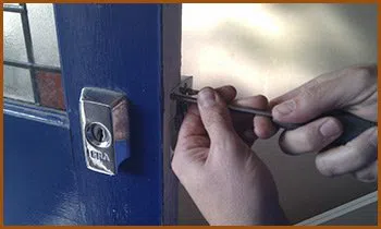 Interstate Locksmith Shop Houston, TX 713-357-0764 - 10-lock-smiths