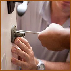 Interstate Locksmith Shop Houston, TX 713-357-0764 - 3-cheap-locksmith